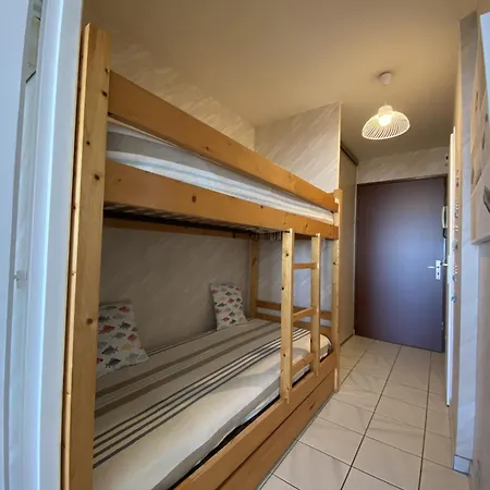 Le Saint Pierre - 2 Etoiles Face *