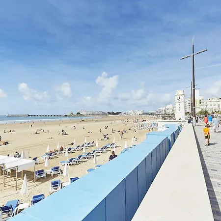 Le Saint Pierre - Face * Les Sables-dʼOlonne